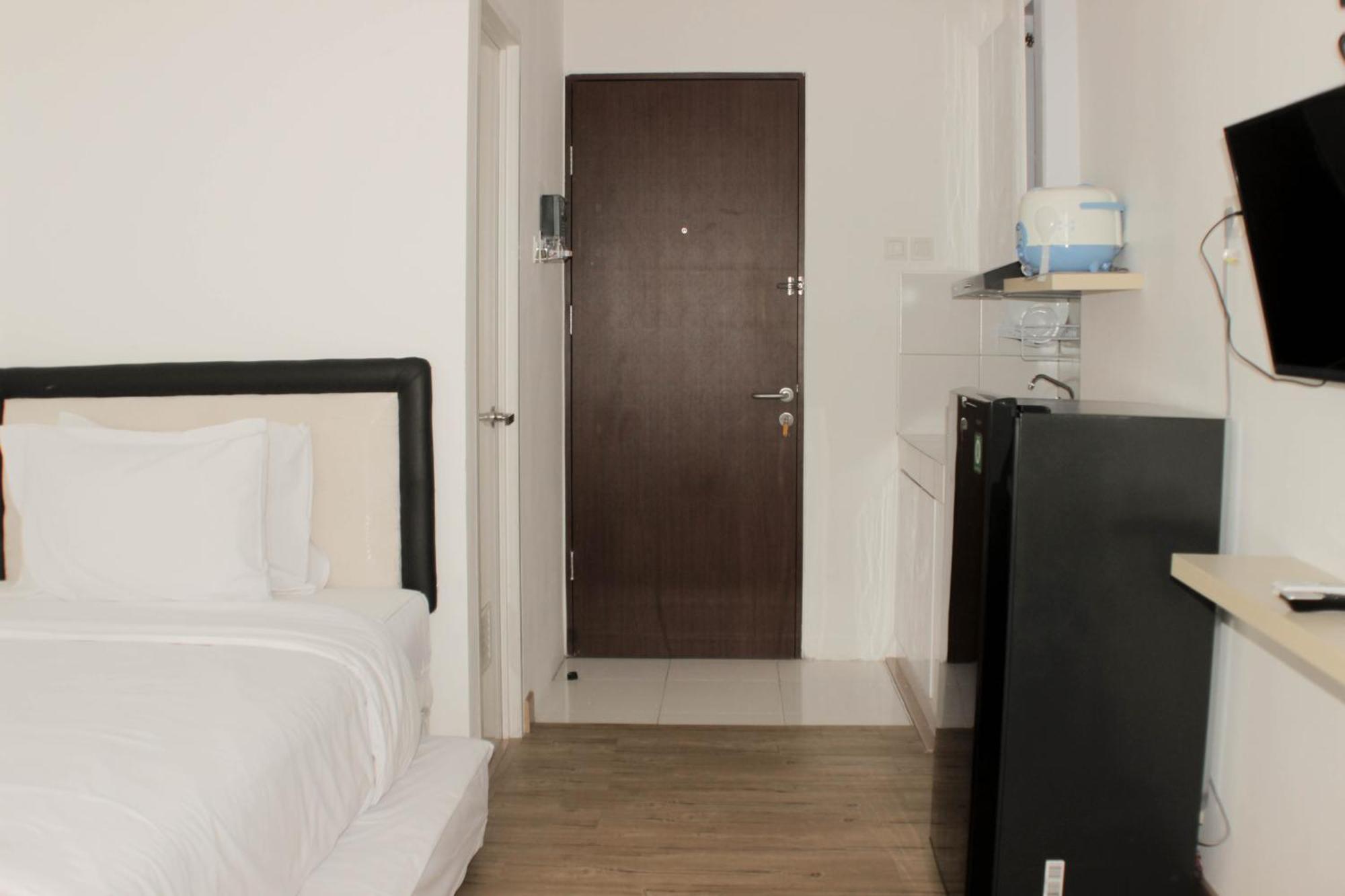 Comfy And Tidy At Riverview Jababeka By Travelio Apartemen *