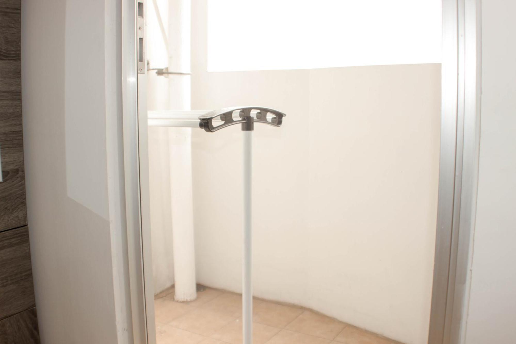 Apartemen Comfy And Tidy At Riverview Jababeka By Travelio Bekasi